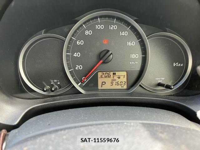 Toyota VITZ 2012-07 8882822-21