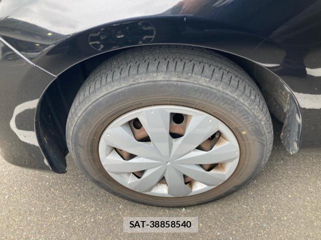 Toyota VITZ 2011-11 8882824-9