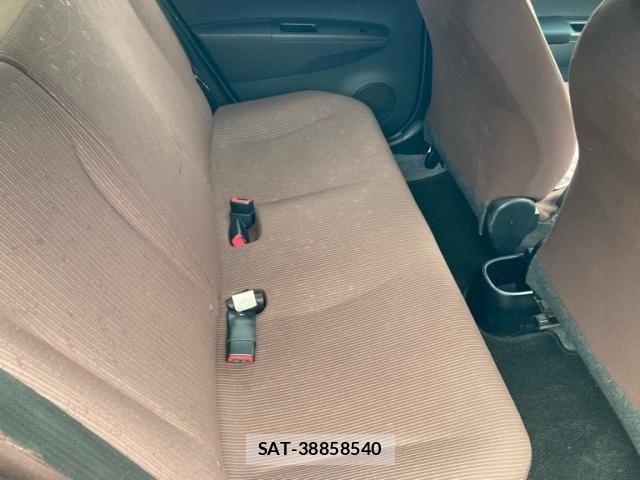 Toyota VITZ 2011-11 8882824-19