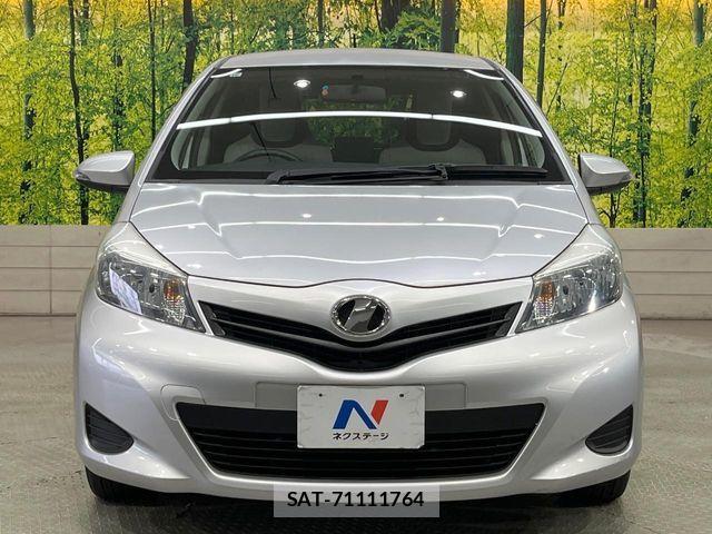Toyota VITZ 2013-10 8882818-13