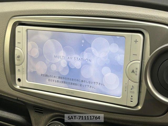 Toyota VITZ 2013-10 8882818-2
