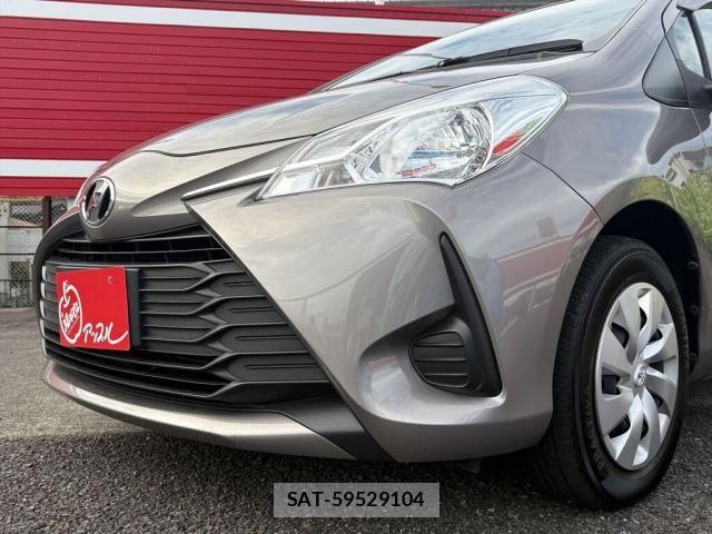 Toyota VITZ 2017-10 8882821-10