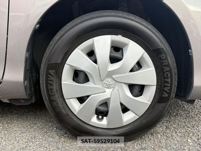 Toyota VITZ 2017-10 8882821-22