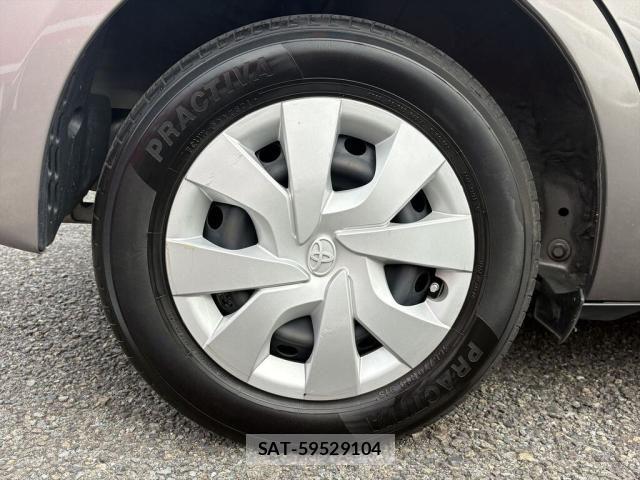 Toyota VITZ 2017-10 8882821-25