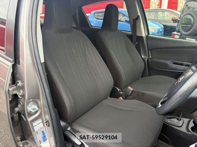 Toyota VITZ 2017-10 8882821-27
