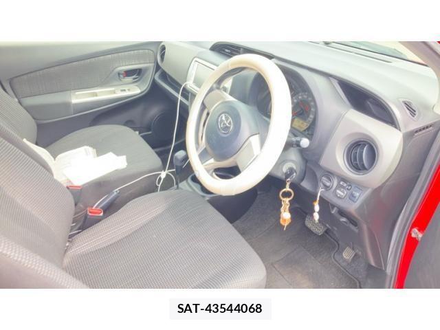 Toyota VITZ 2014-06 8882826-7