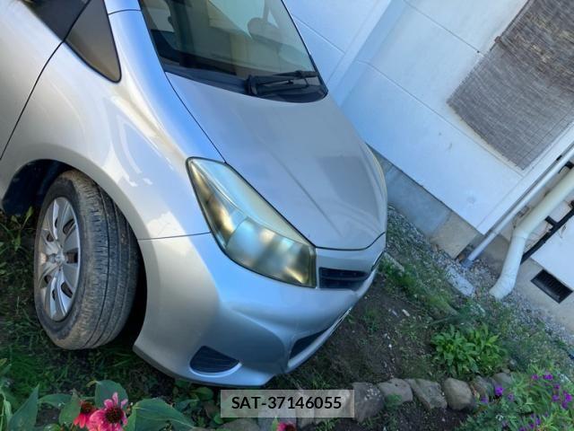 Toyota VITZ 2011-10 8882825-1