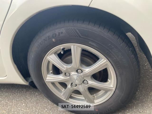 Toyota VITZ 2017-01 8882819-9