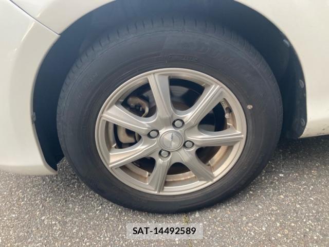 Toyota VITZ 2017-01 8882819-10