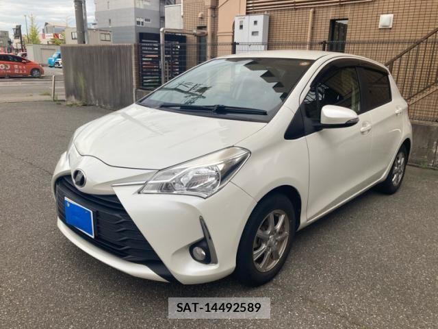 Toyota VITZ 2017-01 8882819-2
