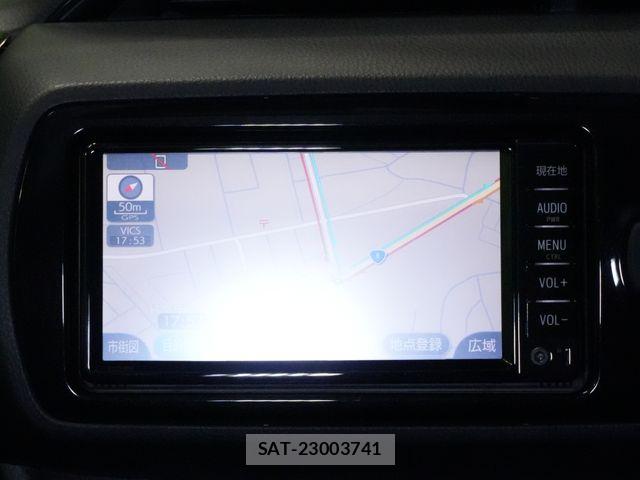 Toyota VITZ 2017-12 8882816-9