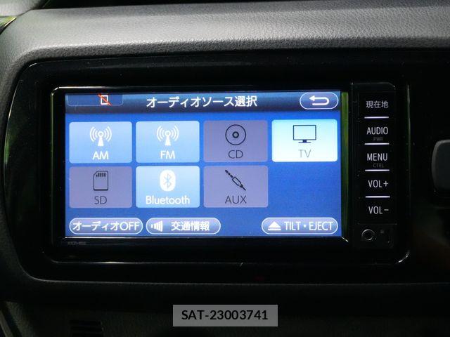 Toyota VITZ 2017-12 8882816-10