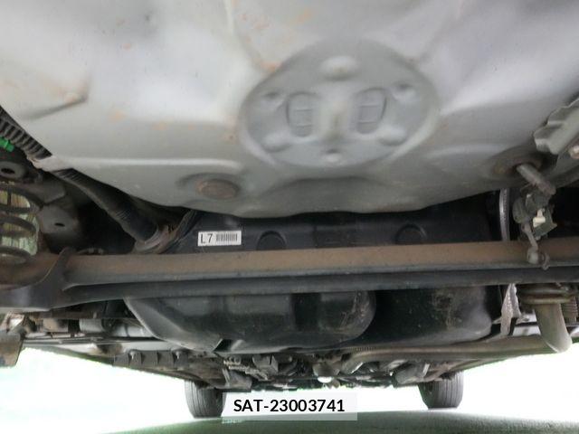 Toyota VITZ 2017-12 8882816-25
