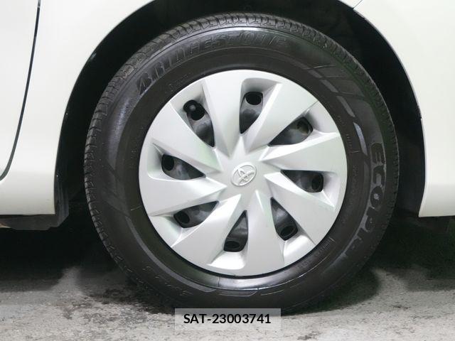 Toyota VITZ 2017-12 8882816-29