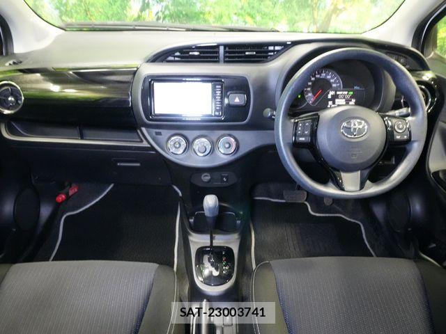 Toyota VITZ 2017-12 8882816-5