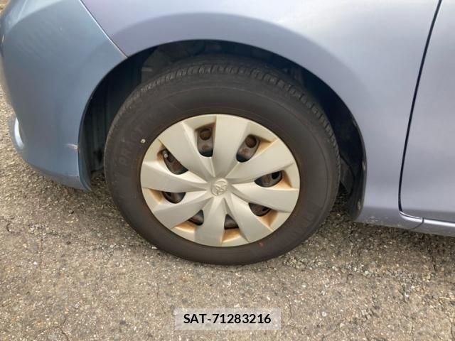 Toyota VITZ 2011-10 8884558-6