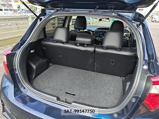 Toyota VITZ 2019-05 8884555-24