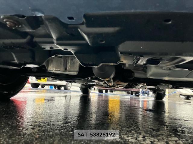 Toyota VITZ 2012-02 8884556-3