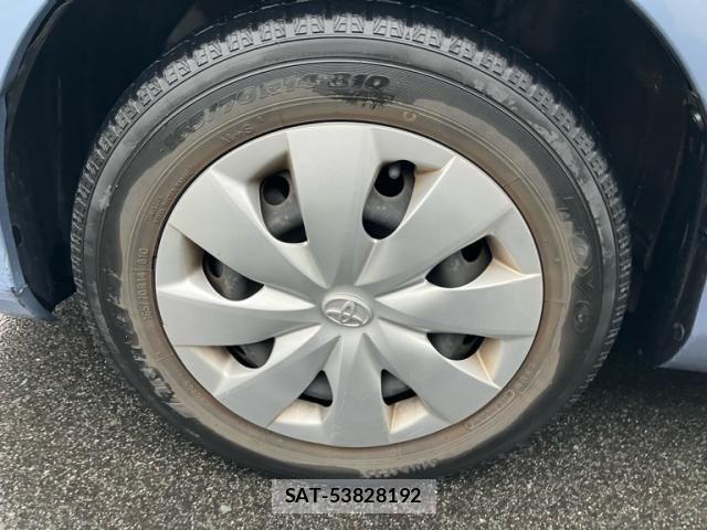 Toyota VITZ 2012-02 8884556-4