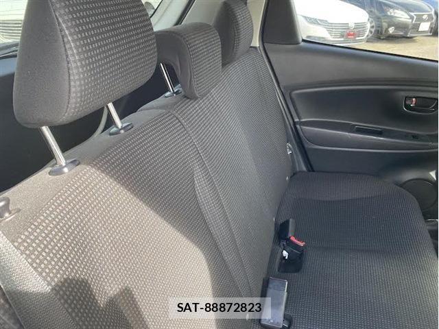 Toyota VITZ 2014-11 4141140-14