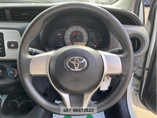 Toyota VITZ 2014-11 4141140-22