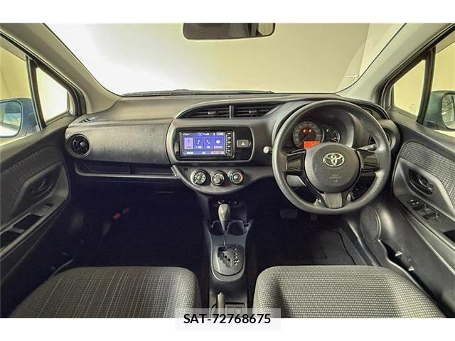 Toyota VITZ 2019-01 5882142-13