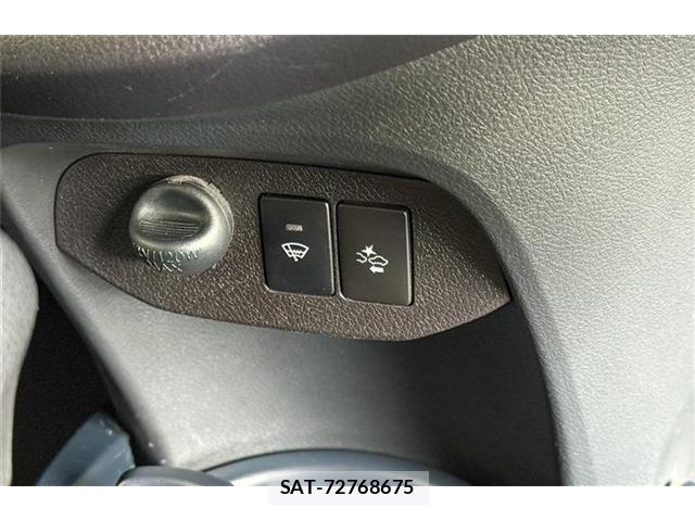 Toyota VITZ 2019-01 5882142-17