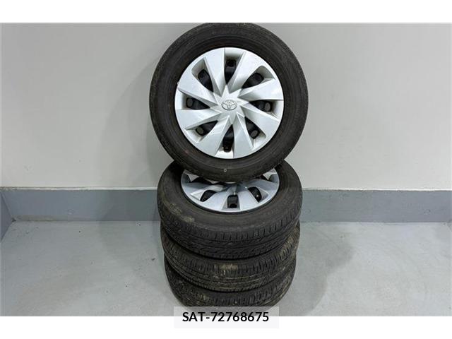 Toyota VITZ 2019-01 5882142-26
