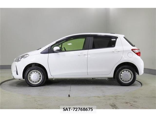 Toyota VITZ 2019-01 5882142-3