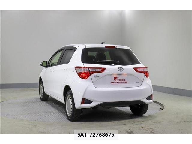 Toyota VITZ 2019-01 5882142-4