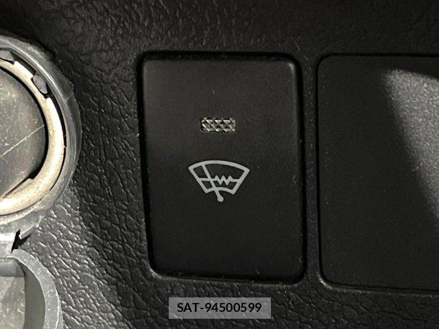 Toyota VITZ 2015-04 6273242-2