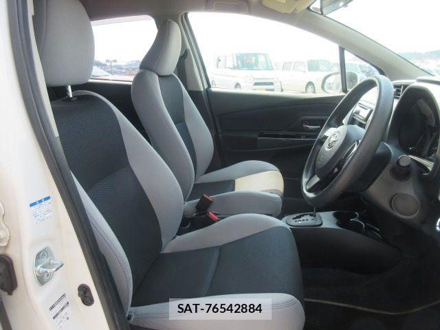 Toyota VITZ 2015-07 6753789-11
