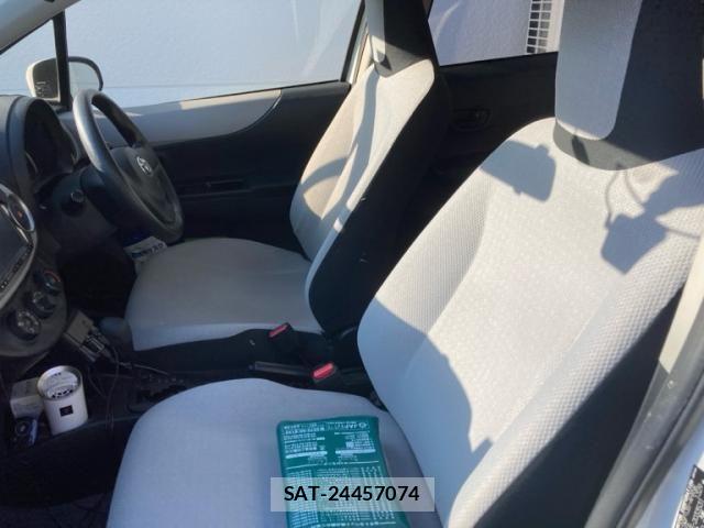 Toyota VITZ 2013-11 7218371-14