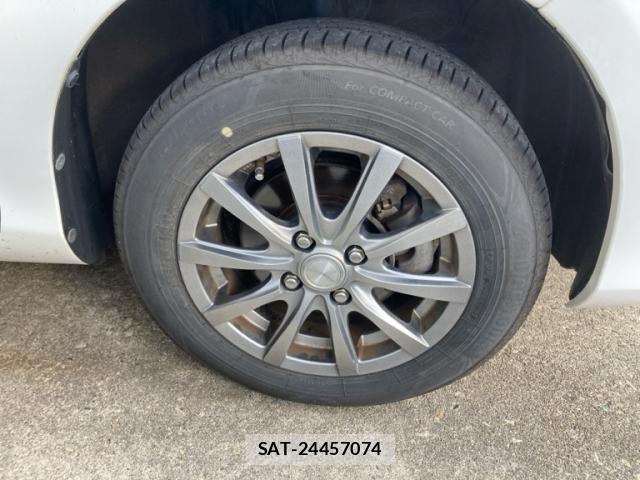 Toyota VITZ 2013-11 7218371-5