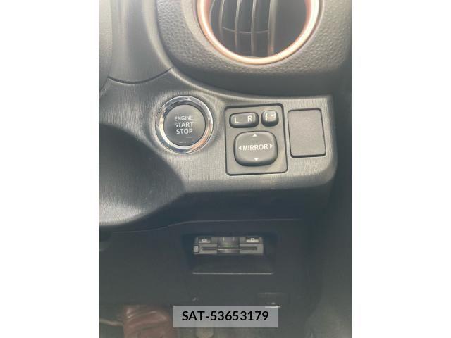 Toyota VITZ 2013-08 7226727-10