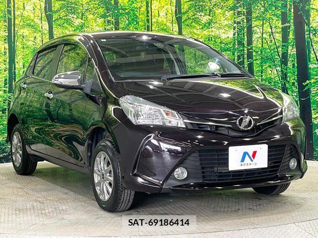 Toyota VITZ 2015-11 7394704-16