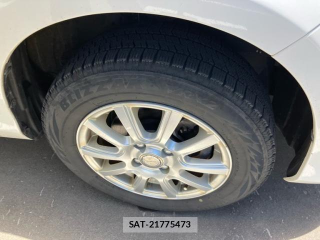 Toyota VITZ 2018-06 7503511-10