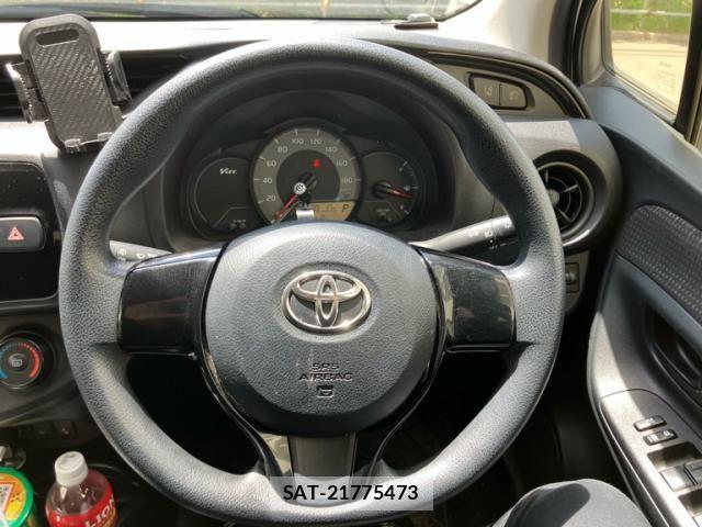 Toyota VITZ 2018-06 7503511-18