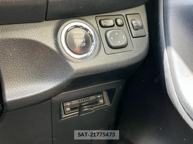 Toyota VITZ 2018-06 7503511-19