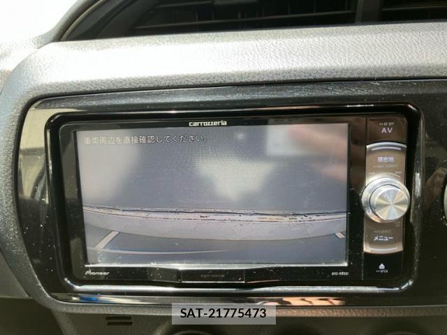 Toyota VITZ 2018-06 7503511-24