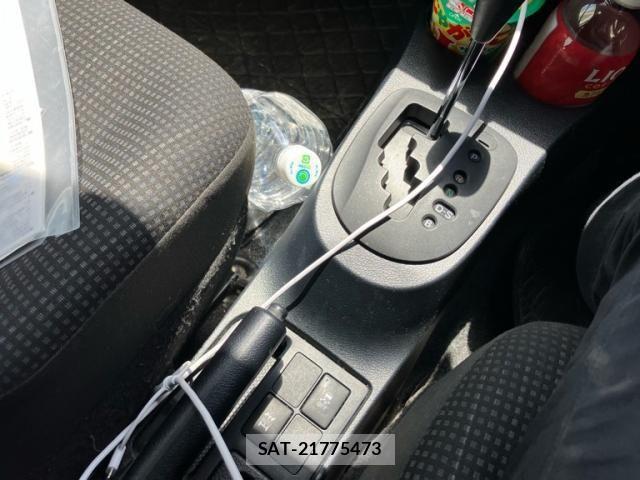 Toyota VITZ 2018-06 7503511-25
