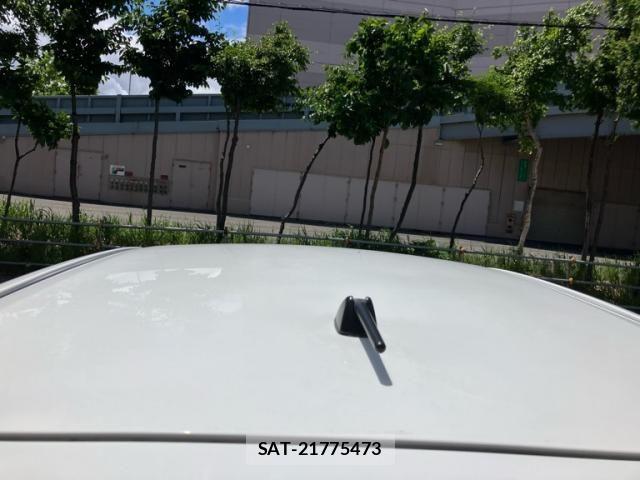 Toyota VITZ 2018-06 7503511-4