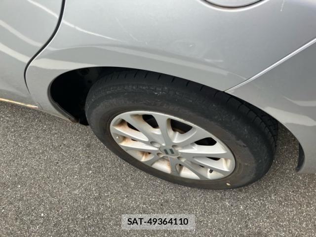 Toyota VITZ 2015-03 7563040-6
