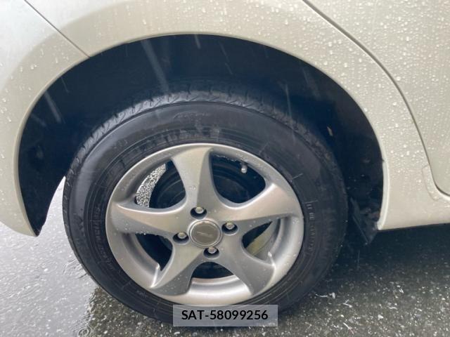 Toyota VITZ 2016-03 7621121-10