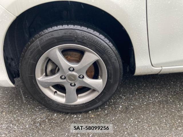 Toyota VITZ 2016-03 7621121-12