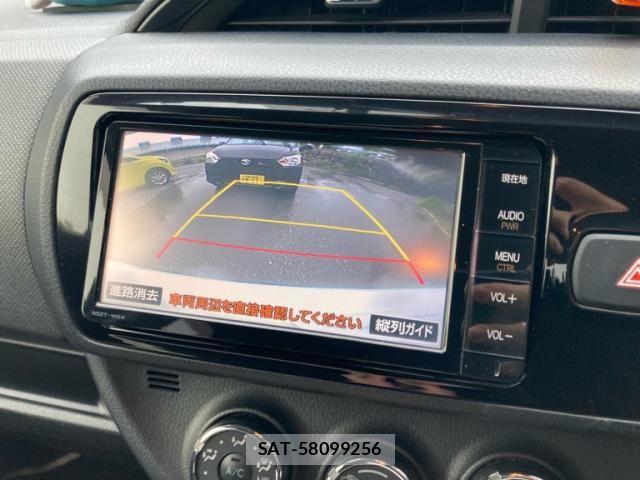 Toyota VITZ 2016-03 7621121-21