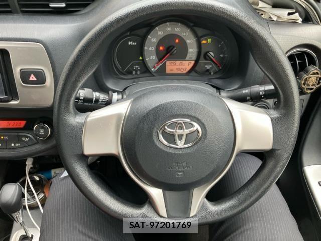 Toyota VITZ 2014-05 7621120-17