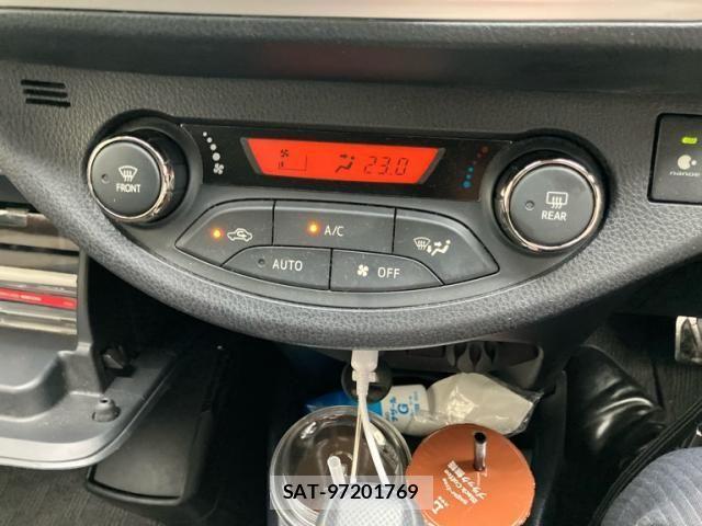 Toyota VITZ 2014-05 7621120-21