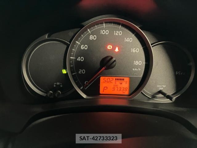 Toyota VITZ 2013-11 7621122-16