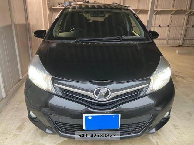 Toyota VITZ 2013-11 7621122-1